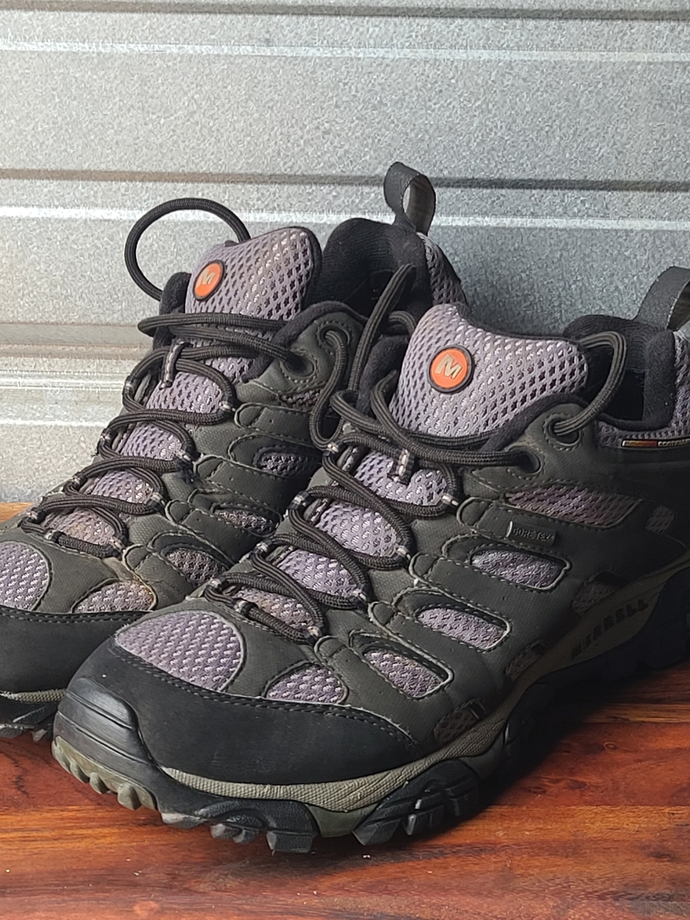 Merrell Moab Gore-tex Men's 8.5 Waterproof Hiking Shoes  Gray